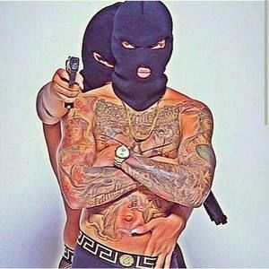 Meet your Posher, Jay jay